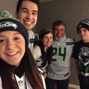 Meet your Posher, Candace